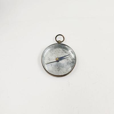 VINTAGE METAL BACK COMPASS