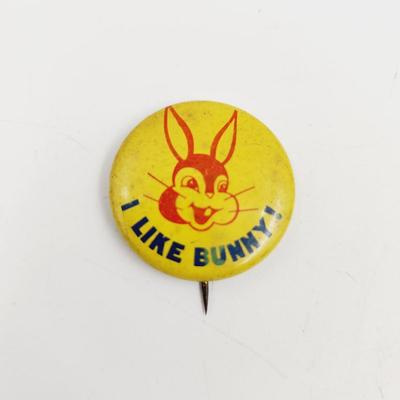 VINTAGE BUNNY BREAD PIN