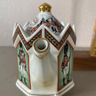 Duke of Wellington teapot