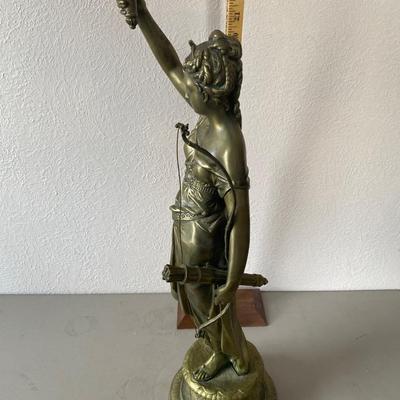 Bronze statue of Diana
