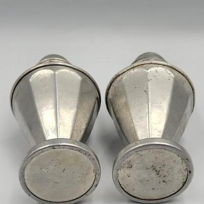 Urn Style Salt & Pepper Shakers