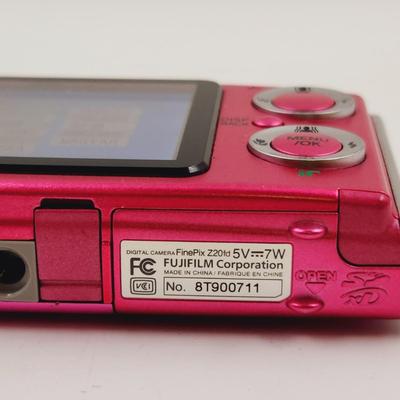 HOT PINK FUJI Z20 FILM CAMERA W/ CHARGER & GOOD BATTERY