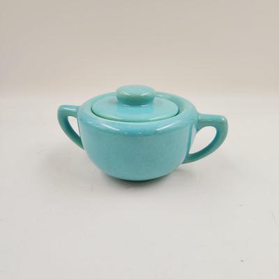 MID- CENTURY BLUE CERAMIC CREAMER CONTAINER