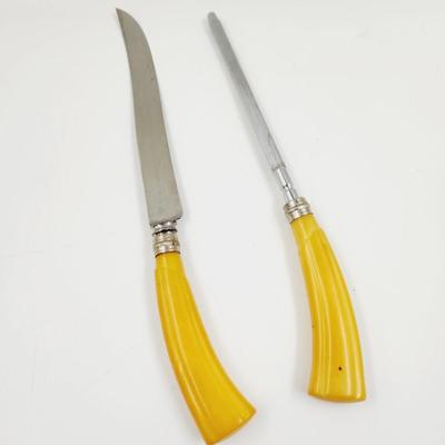 VINTAGE WASHINGTON FORGE YELLOW CARVING SET