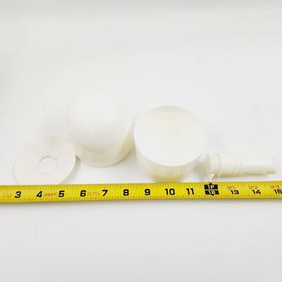 THE PAMPERED CHEF LEMON AIDE IN BOX