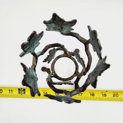 CUTE METAL DECORATIVE PIECE
