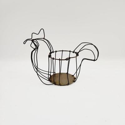 CUTE WIRED ROOSTER BASKET