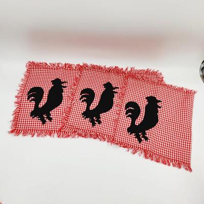 VINTAGE 3 PC ROOSTER MATERIAL PLACE MAT