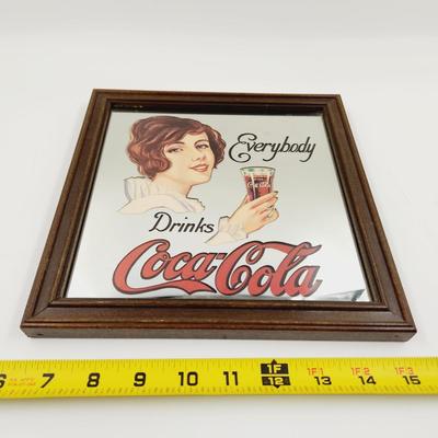 DECORATIVE COLLECTABLE COCA-COLA MIRROR