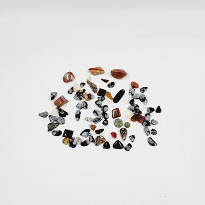 MULTI STONE BUNDLE OF ROCK CHIPS