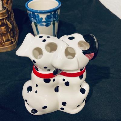 1996 DISNEY 101 DALMATIANS SOAP DISH AND TOOTHBRUSH HOLDER