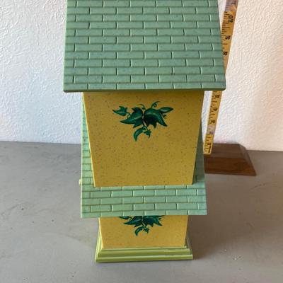 Plastic birdhouse