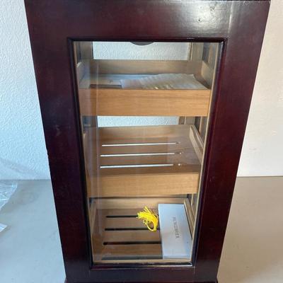 Cigar humidor case