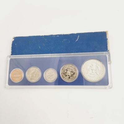 UNITED STATES SPECIAL MINT SET COIN COLLECTION