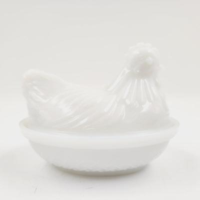 MILK GLASS SITTING HEN