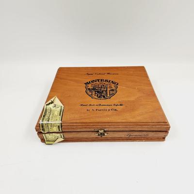 MONTESINO WOODEN CIGAR BOX