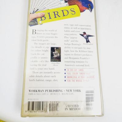 BIRDS FIELD GUIDE