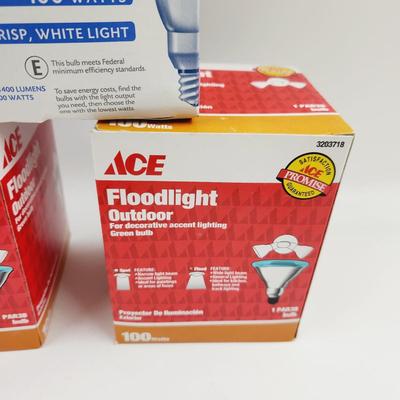 NEW FLOOD LIGHTS 2 GREEN & 1 WHITE