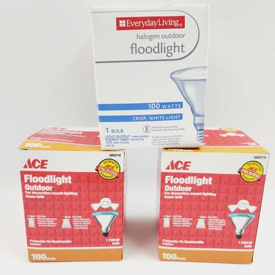 NEW FLOOD LIGHTS 2 GREEN & 1 WHITE
