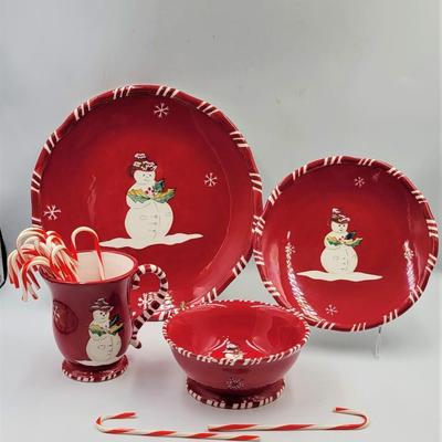 Holiday Dinnerware
