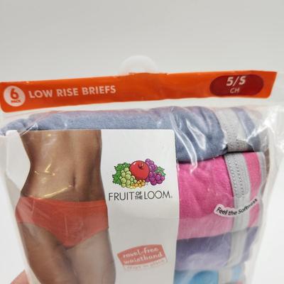 FRUIT OF LOOM SIZE S/5 LOW RISE BRIEFS