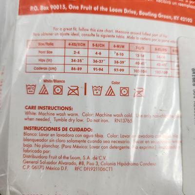 FRUIT OF LOOM SIZE S/5 LOW RISE BRIEFS