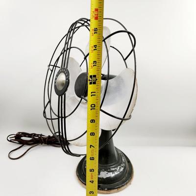 VINTAGE WESTINGHOUSE METAL FAN