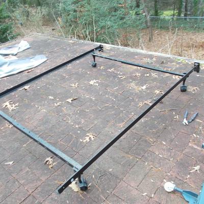 Steel Adjustable Bed Frame Twin to Queen Size
