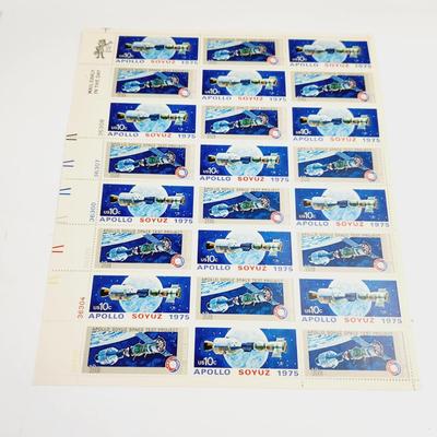 3.5 SHEETS USPS STAMP COLLECTABLE APOLLO SOYUZ 1975 .10 CENTS