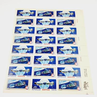 3.5 SHEETS USPS STAMP COLLECTABLE APOLLO SOYUZ 1975 .10 CENTS