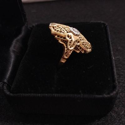 10K Gold Filigree Diamond Ring