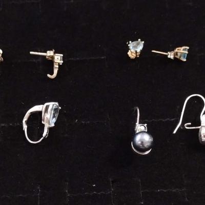 4 Pair of Earrings