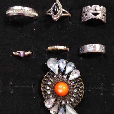 Rings & 1 Brooch