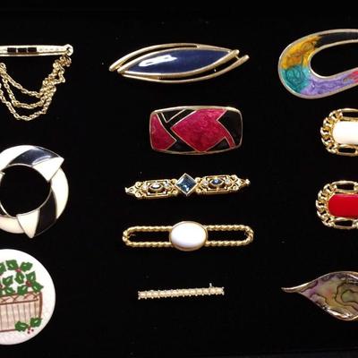 Brooches & Pins