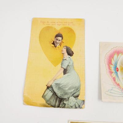 ANTIQUE POSTCARD BUNDLE VALENTINES