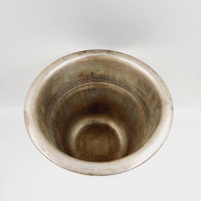 LARGE SILVER PLATE ICE / CHAMPAGNE BUCKET
