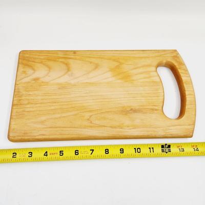 FANTASTIC WOODEN CUTTING BOARD