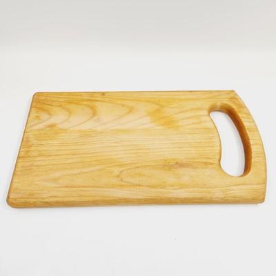 FANTASTIC WOODEN CUTTING BOARD