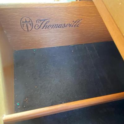 Vintage Thomasville China Cabinet