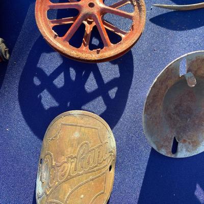 Misc Vintage Toy Parts & Pieces Lot
