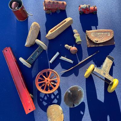 Misc Vintage Toy Parts & Pieces Lot