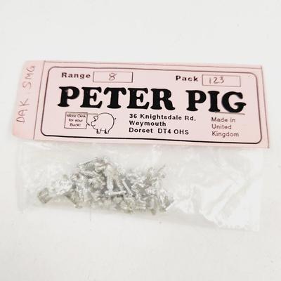PETER PIG LEAD MINATURES DAK SMG RANGE 8 PACK 123