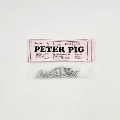 PETER PIG LEAD MINATURES RANGE 8 PACK 128
