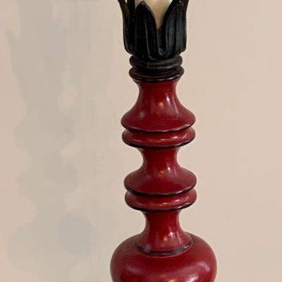 LOT 1R:  Accent/End Table w/Candlestick Lamp