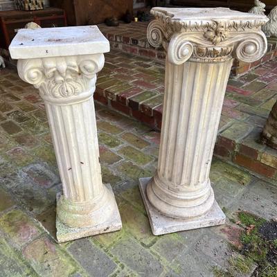 Lot of 2 White Traditional Pillars for Garden