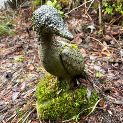 Cement Bird Statue for Yard and Garden