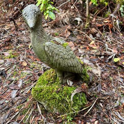 Cement Bird Statue for Yard and Garden