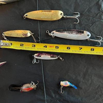 Lot of 19 Vintage Luhr Jensen Fishing Lures