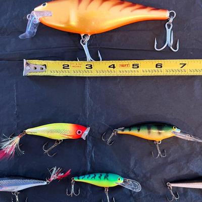 Lot of 12 Vintage Rapala Fishing Lures