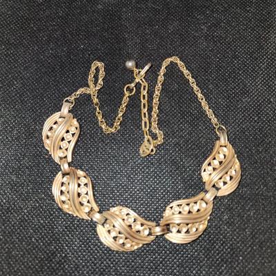 Gold shell necklace